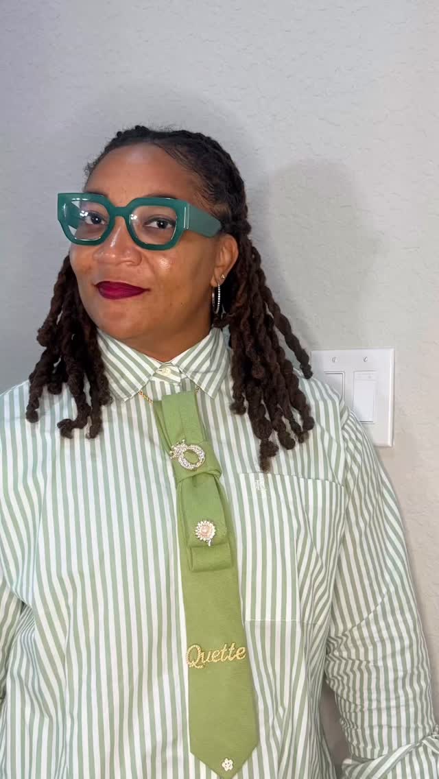 My friend made me this tie and she nailed it! I love it!!