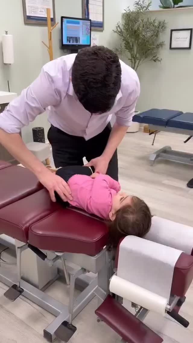 Did you know that our amazing Chiropractic Assistant Natasha has been getting her daughter adjusted since she was a baby? 👏 Tuleen is a total pro chiro kid with a healthy immune system and an optimally functioning nervous system! 🌱💚 #thenestchiro
#pediatricchiropractor #pediatricchiro #chirokid #pediatricchiropractic