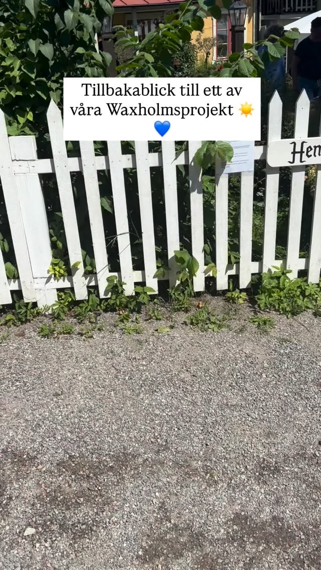 Hembygdsgården i Norrhamnen är ett fint kulturarv i Waxholm – och en plats vi haft glädjen att få arbeta på vid flera tillfällen genom åren 🌿
Senast färdigställde vi en ny ramp och nya trappsteg till uteserveringen ✨
Nu ser vi fram emot en härlig sommar i Vaxholm – och många besök på den här fina platsen 💛
📞08-541 350 71
📩 info@wolfbuilder.se
Videos & bilder Wolfbuilder AB @linkansenior64 @ellagotbring