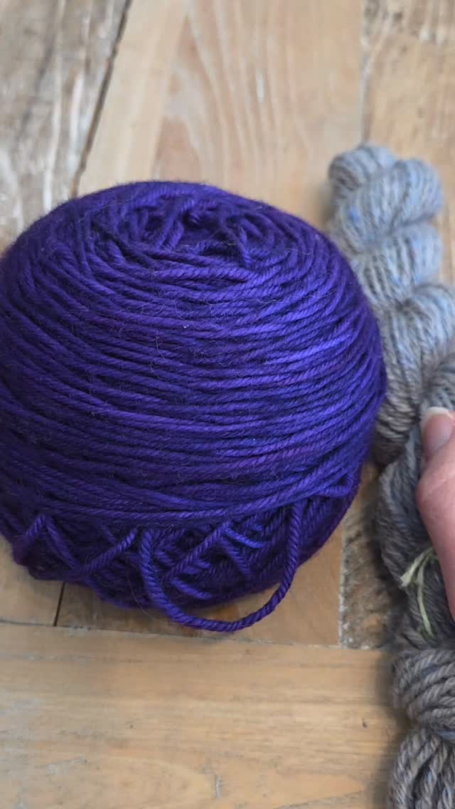 Spinner, don't let your "lonely" luxury yarns sit in the stash because you can't find a partner! 🤩
We’ve all been there: you have one stunning, vibrant skein, but nothing in the shop quite matches it 🤔
Let's go shopping in our fiber stash!
For the second contender in my stash-matching series, I’m making a Mustard color. 🌼
Because the purple is high-vibration, I need a partner that is warm but grounded. I’m staying away from the greens and moving deep into the yellows and oranges on the color wheel.
I'm using the Beige abd yellow as the base to provide an earthy warm tone, then adding some White & Brown for natural balanced highlights, and lastly - the pop of Orange & Gray-Blue, making a flat color look alive!😍
I’m making 4-ply to match the structure of the commercial original.
Now, I have a design dilemma.
Does this purple want a Sophisticated Periwinkle partner (see Part 1!) or this Fiery Mustard?
Help me choose—Team Periwinkle 🦋 or Team Mustard 🌼?