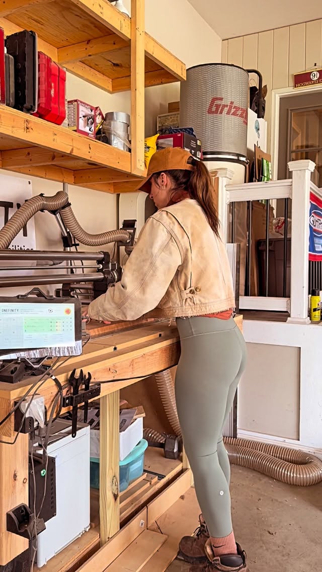 Every time I use the CNC I learn a little something new- and that feels good. Like a kid in a candy store when I see the cut file starting off right :)
•
Cnc: @onefinitycnc
Software: @askcarveco
Emotional and technical support: @hewmanmade
•
#maker #woodworking #femalewoodworker