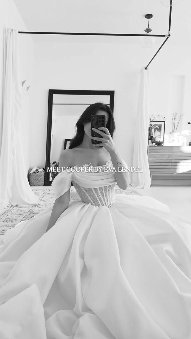 A gown made for the modern fairytale ✨
Meet Cooper by Eva Lendel. A breathtaking ballgown featuring delicate drop sleeves, an intricately detailed lace bodice, and the kind of dreamy silhouette that leaves a lasting impression.
For the bride who wants elegance, romance, and unforgettable luxury on her wedding day 🤍
Book your bridal appointment to experience Cooper in person.
DM us or tap the link in bio to find your dream dress.
📱www.elizabethkatebridal.co.uk
📧hello@elizabethkatebridal.co.uk
📞01724 645 058
📍128 High Street Crowle DN17 4DR
#EvaLendel #CooperByEvaLendel #LuxuryBride #WeddingDressInspo #BallgownWeddingDress BrideToBe LuxuryWedding BridalBoutique WeddingDressShopping ModernBride RomanticBride DreamWeddingDress BridalFashion WeddingInspiration LaceWeddingDress
