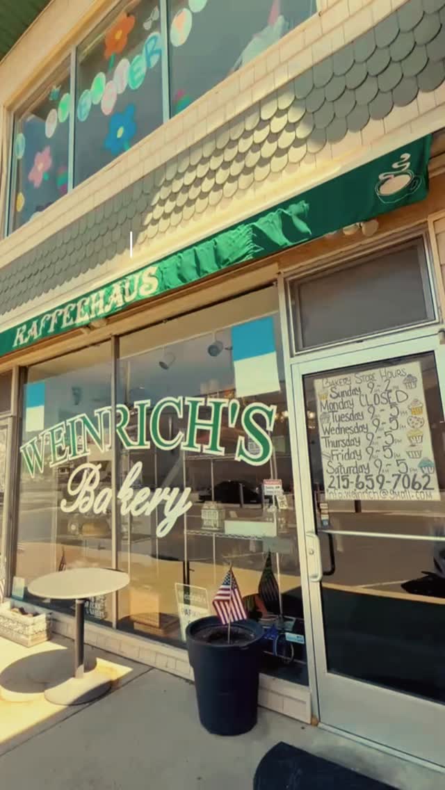Life is short, eat the dessert first. (Especially when it’s right around the corner!) 🍪✨
Stop at @weinrich_bakery for a much needed sweet treat!
#CollegeTownCommunities #LiveWithin #CollegeStation