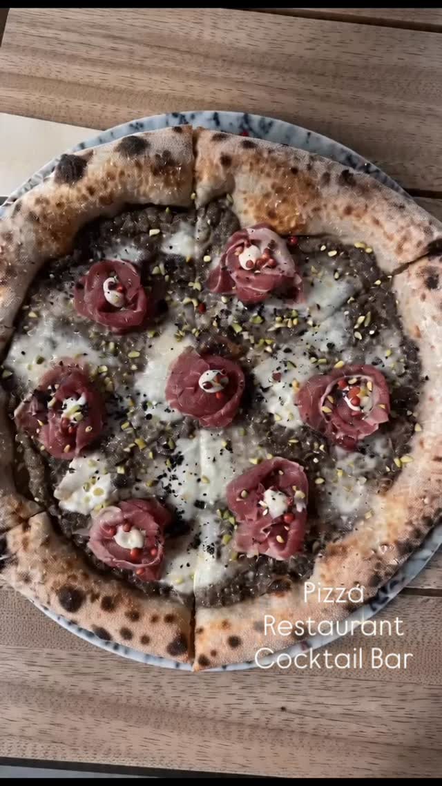 SciùRum
Il luogo dell’incontro
#restaurant #cocktailbar #palermo #pizza #palermocentro
