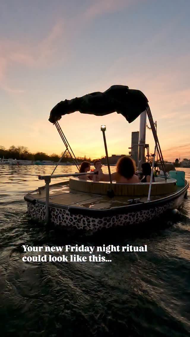 A new way to spend Berlin evenings.
Taking a tour in one of our Badedampfers is more than just a boat trip.
It’s a vessel, a tool, a way for you to connect with your loved ones.
A Badedampfer tour can be anything you make it - from old friends reuniting to catch up on their lives, to couple having a unique date night to reconnect (or even propose- we’ve had a few of these! 🥰)
Whatever the occasion, a Badedampfer provides a unique setting that enables you to separate yourselves from the busy world around you and really connect with the ones that matter the most.
From our side, it’s one of the best ways to spend these beautiful spring evenings 🥰
Take a look at our website for availability and bookings, or reach out for any questions.
We love chatting about boats and sunsets 🤗🌞💦
#badedampfer #floatingtub #thingstodoinberlin #spreeberlin #berlin #exploreberlin #boatlife #treptowerpark #visitberlin