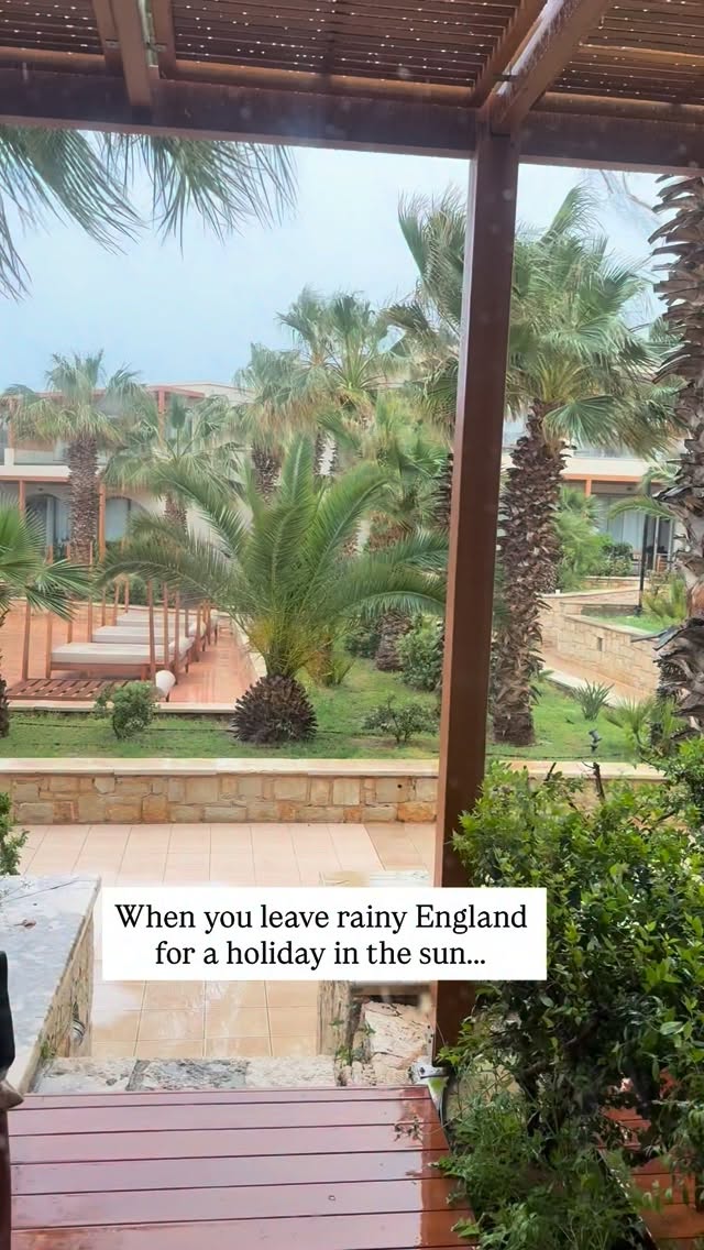 Atleast we packed for it!ā¦. Not!! š« š
#travellife #travelfails