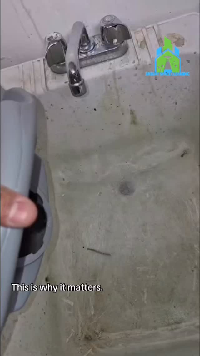 This is what comes out of your floors… Deep extraction for hardwood and LVT cleaning in NYC commercial spaces.
#DeepCleaningNYC #FloorExtraction #DirtyWaterDontLie #NYCCommercialCleaning #FloorRestoration