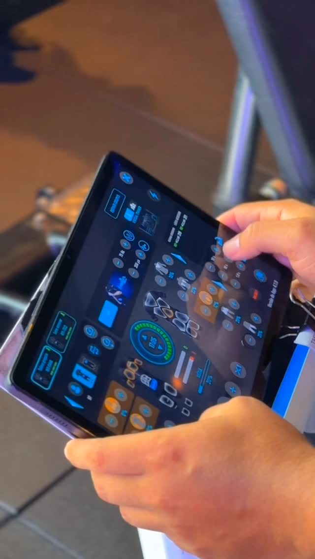 Já conhece o treino do futuro? ⚡
Exclusividade.
Tecnologia alemã.
Ambiente premium.
Com o método Feelz você ativa 90% dos músculos em só 20 minutos.
Treino personalizado pra quem valoriza o melhor.
Experimente e ganhe Pressoterapia de brinde 💜
Clique agora pelo link da bio.
