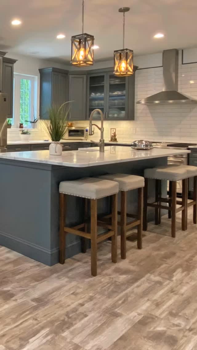 Upgrades aren’t extras here — they’re where we start.
From statement fixtures to flawless finishes, every detail in an H&I custom home is thoughtfully selected to elevate how you live in your home every single day.
Because when you build custom, standards should still feel exceptional.
#HICustomHomes #LuxuryHomes #CustomBuilt