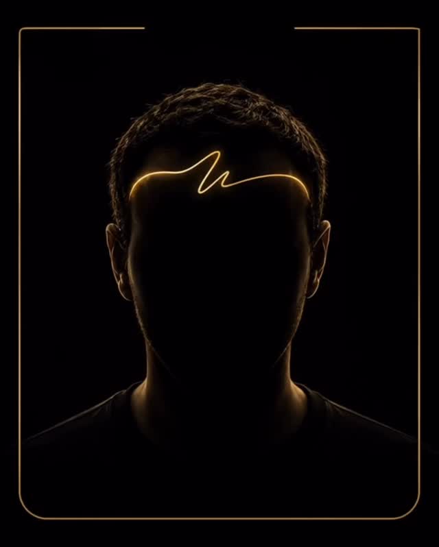 Your hairline is more than hair.
It is the frame of your face, the balance of your expression, and the signature of your identity.
At Estenirvana, we don’t just transplant grafts. We design natural harmony. #HairIdentity #HairlineDesign #HairTransplantTurkey #NaturalHairline #HairRestoration