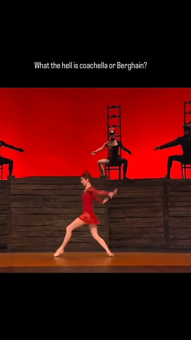 Living for opera and ballet 24/7 🫶🏻💔
#operalover #balletinspiration #dedicatedtoart #operaandballettheatre