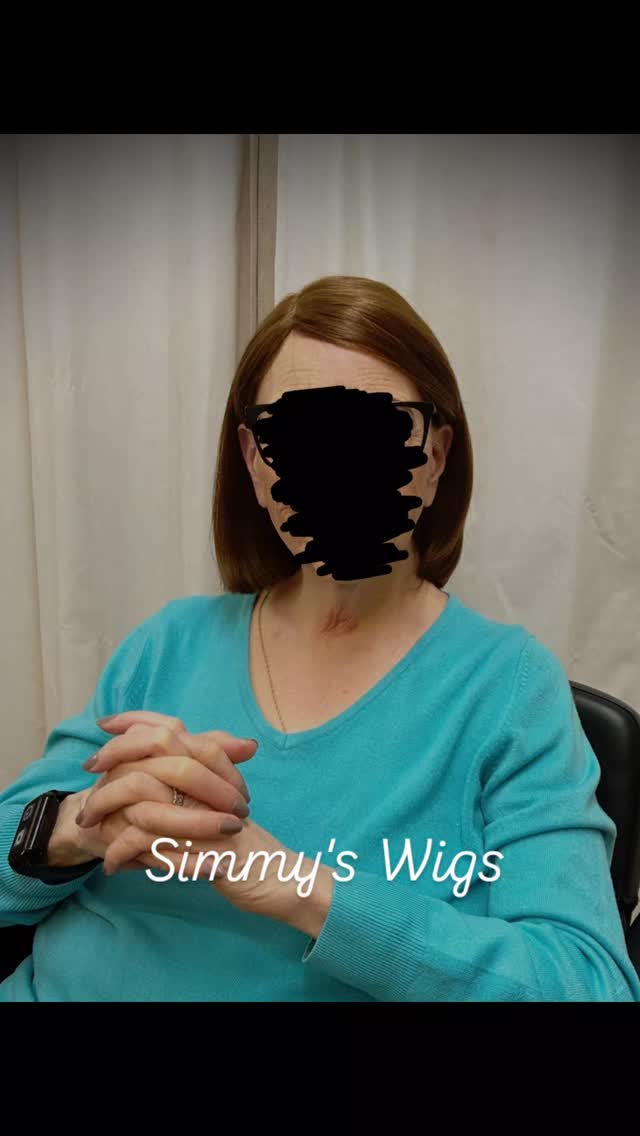 Wigs are like shoes.... you need a selection to choose from depending on the outfit of the day 🛍️
.
.
.
.
A lot of the time we are asked how many wigs should one own???
.
📩DM us what you think the right answer is- we'd love to hear 😁🥰
.
.
.
.
#wigs #investment #hairtransformation #lacewigs #wigoptions