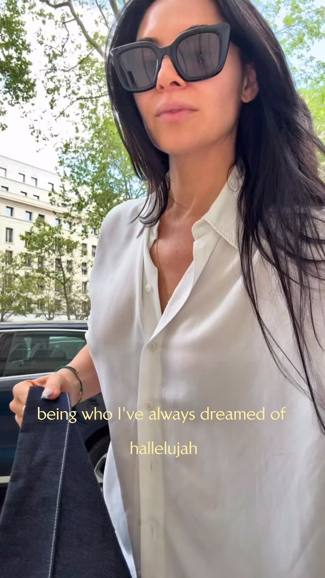 I am woman I dreamed of being. I go where I want, I wear what I want, and I'm free to keep evolving, loving, and living. I am whole and sovereign. To be fully one's most authentic self is the greatest blessing of all. I dreamed all of this 🪽🦢🦋💕 Denim set @livefastdieyoung