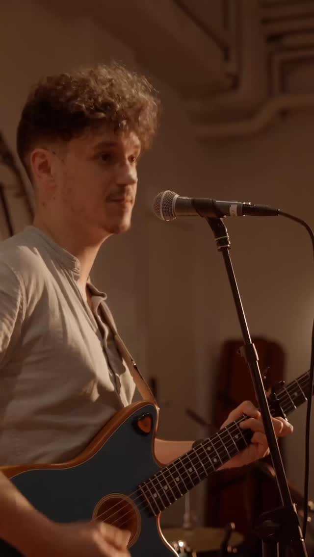I am so happy to call the A Team @ali_aus_liebe , @agnes_verano @igytone @peter_alexander_wieser and more as we are putting the studio session back at the @rubyverse. More to come soon. #wien #music #livemusic #vienna