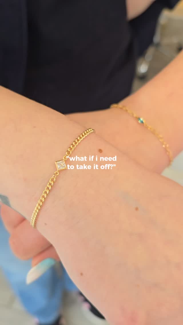 What if you need to take your permanent jewellery off? ⛓️💥
Don’t worry - it’s designed to be removable by a professional, so you’re never stuck. All they need to do is snip the jump ring, but we’ll show you exactly where to cut during your appointment, and then we offer a reweld service to get it put back on. Whether it’s a bracelet or a ring, the process is safe, quick, and precise.
Permanent doesn’t mean permanent for life. It just means effortless, everyday wear while you want it. 💙