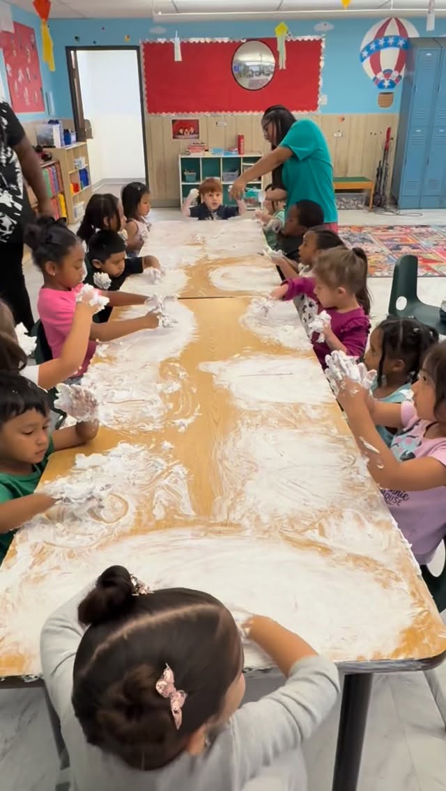 Our little learners are in for a treat! We’ll wrap up the year with an exciting, hands-on adventure- squishing, swirling, and creating with shaving cream as we practice writing our names, letters, numbers, and fun shapes. It’s a playful, messy celebration of all the amazing things we’ve learned this year!
#littlescholars #earlypreschool #prek #stemeducation #sensoryactivity