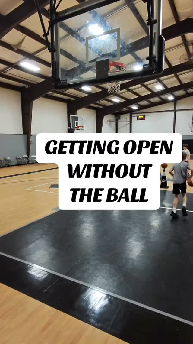 Learning how to get open without the ball is an important part in an athletes development. Most athletes will not start with the ball in their hands so being able to get open to receive the ball is huge.
#Pro #Training #Basketball #sports #ProfectYourGame