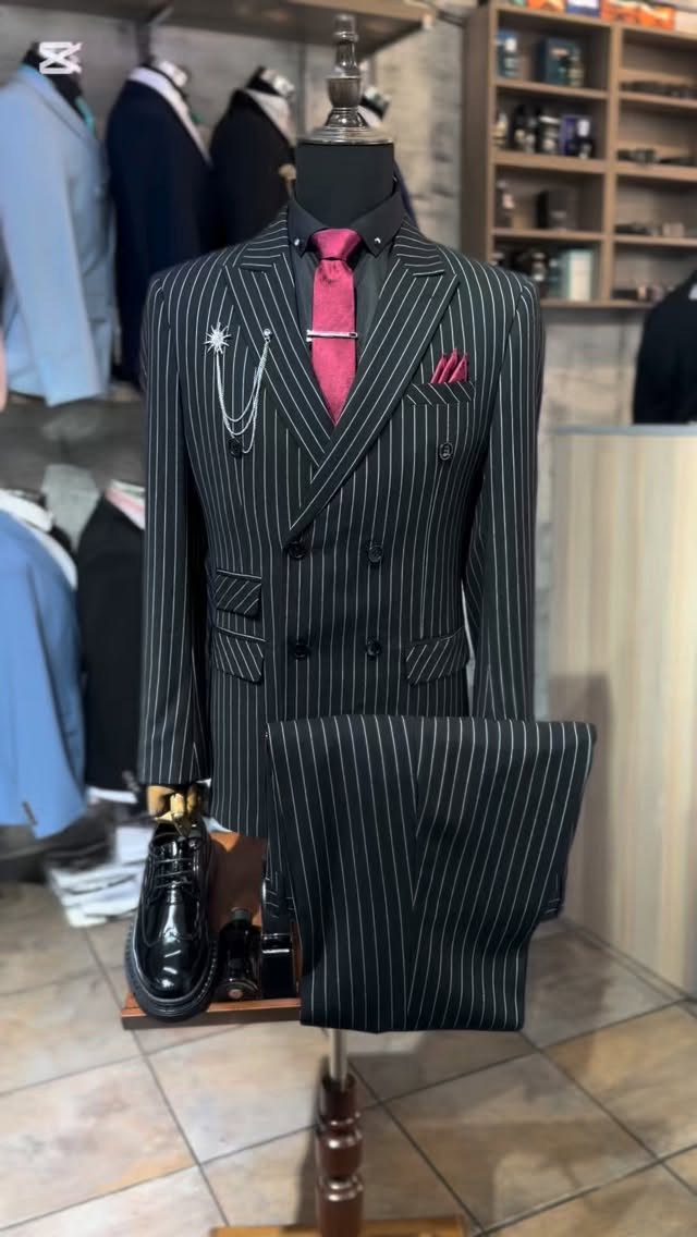Check out this outfit only at our shop…..
* Suit - R1650
* Shirt - R650
*Tie pin - R150
*Brooch-150
* Necktie - R150
* Belt - R250
* Cologne - R500
* Shoes - R750
* Total - 4250
www.mandmformalclothing.com…. Update your wardrobe only at M&M Formal Clothing
#mandmformalclothing #creatorsearchinsight #southafrica #steezybwoi #matric2026