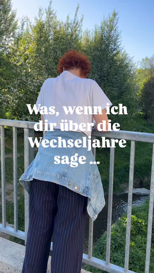 ✨Und genau DAS ist deine Chance.
Denn deine Wechseljahre sind so individuell wie du selbst.Was für andere funktioniert, muss für dich noch lange nicht passen.
✨ Aber es gibt diesen einen gemeinsamen Nenner:Dein Körper sendet dir Signale.Und sie sind kein Problem – sondern eine Einladung.
Ein Friendly Reminder:
🧡 Es ist Zeit, dich an erste Stelle zu setzen.
🩷 Es ist Zeit für echte Selbstfürsorge
🧡 Es ist Zeit, deinen eigenen Weg zu finden.
Und genau dafür gibt es MENOMIO:💡 Ideen. Möglichkeiten. Wissen. Inspiration.
Jetzt bist du dran 👇
Was hat dir in den Wechseljahren wirklich geholfen?
Oder wobei suchst du gerade noch nach einer Lösung?
Lass uns hier eine Sammlung an echten Erfahrungen aufbauen – für mehr✨ #glitzernstattschwitzen #wowstattwäh