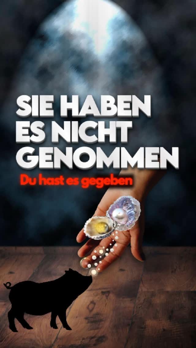 Sie haben es nicht genommen. Du hast es gegeben.
Du warst nicht schwach.
Du warst schutzlos offen.
Deine Kraft war nie weg.
Sie war weit offen — für jeden, der nahm.
Das ist keine Schwäche.
Das ist eine energetische Wunde.
Und Wunden heilen — wenn du weißt, wo sie sitzen.
Ich zeige dir wie. Link in bio.
#Schamane #energetischeheilung #innerekraft #Schattenarbeit #SchamanischeKraft