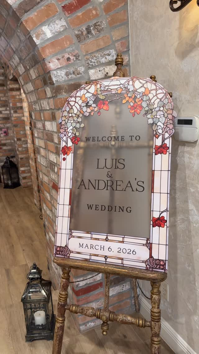 Spring is officially having her moment 🌿✨
Cheers to Luis and Andrea!
Team credits|
@maderaestates
@whimsical_creative_tx
If we missed tagging anyone or would like to collaborate on a post, please send us a DM. It’s so important to us to give credit where credit is due, and we’d love to make sure every talented vendor is properly recognized.
#wedding #luxuryweddings #houston #weddingdesign #texasweddings