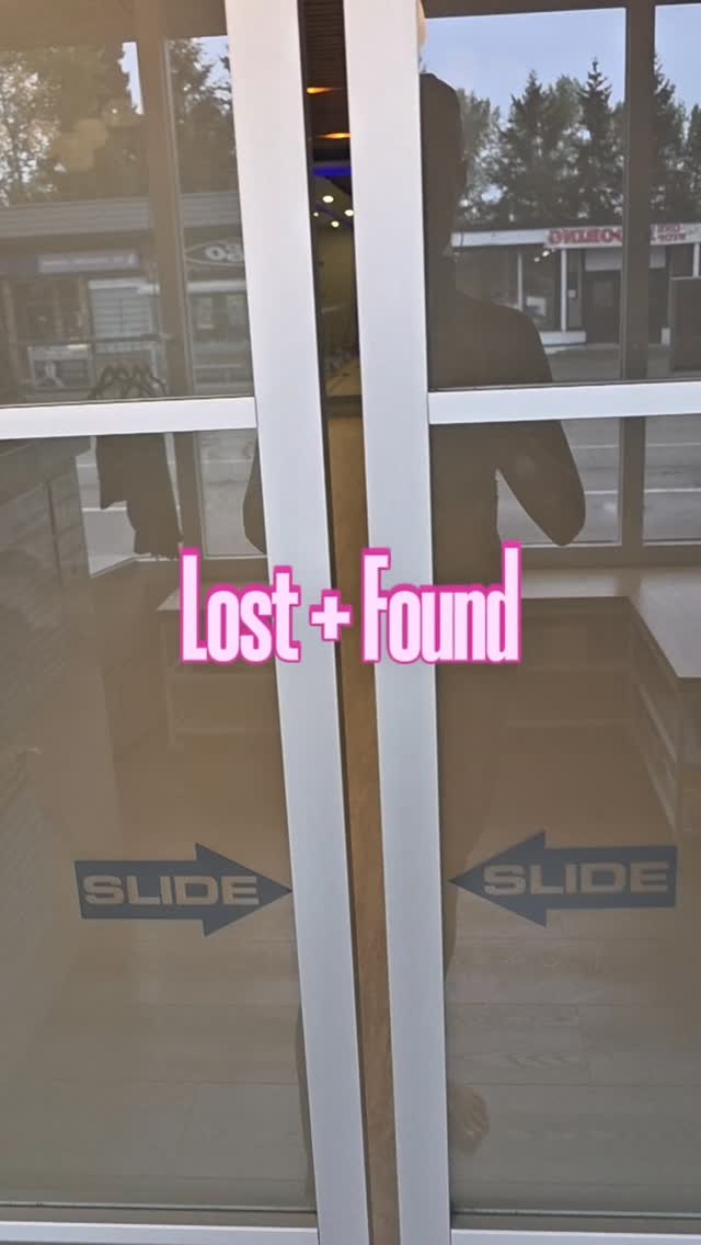 Public Service Announcement 📢
Missing a water bottle, mat towel, hoodie… maybe even a shoe? 😅 Our lost and found is overflowing and will be cleared out this week. Come claim your treasures!
