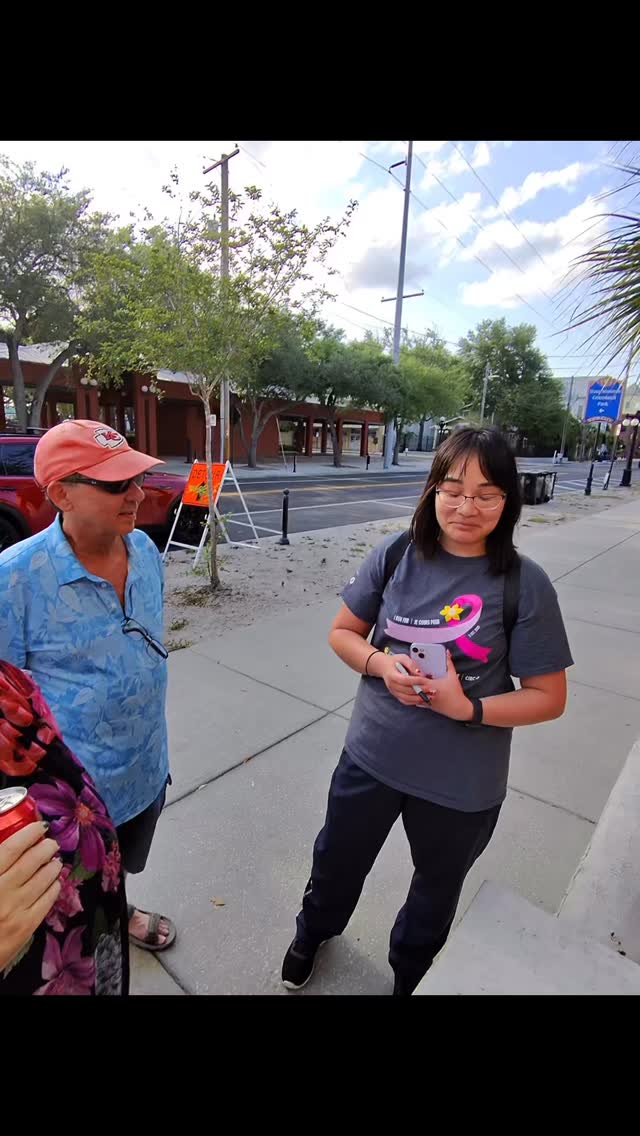 Magic in the streets. Look me up. www.magicbyorlando.com #magic #magician #tampa #ybor #magicbyorlando