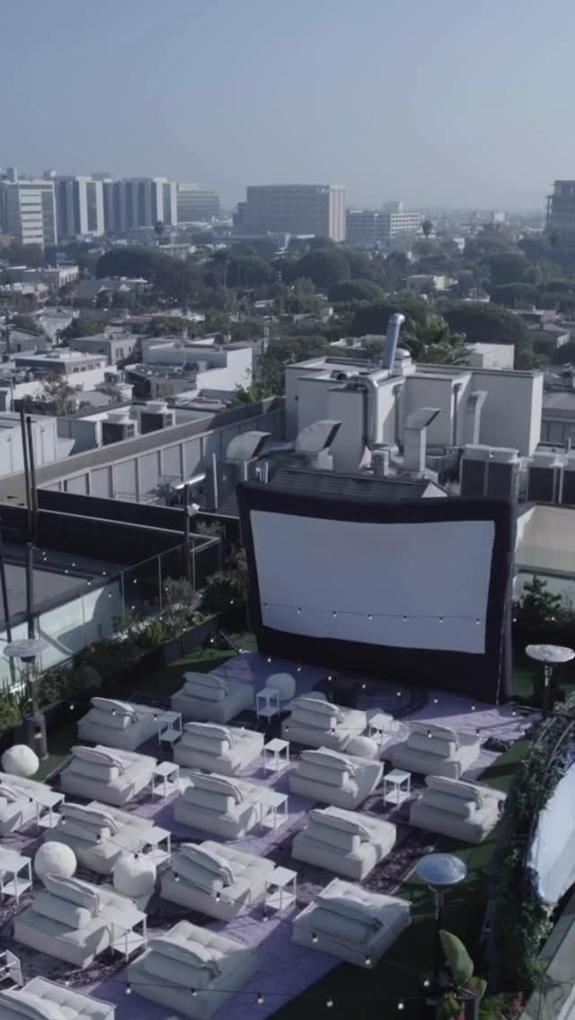 Low key… this is our favorite part. The setup, the details, the behind the scenes that make the night feel effortless ✨🎬
•
•
📞 321-233-3873
💌 DM us💫
•
•
#motionflix #motionflixandvibe #movies #watchparty #bigscreen backyardmovies datenight residentevent events screenrentals losangeles events outdoormovies outdoormovienights
LAmovies residentevents