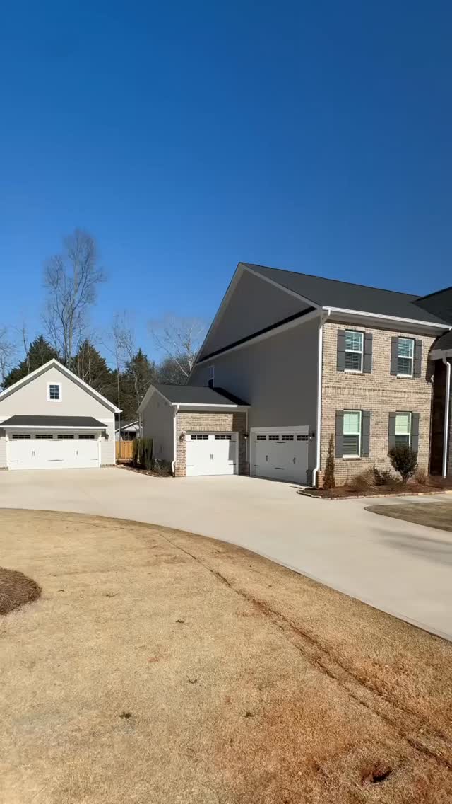 Would you like your property to be showcased like this?
Let Beyond All Media bring your listing to life.
Watch more of our projects through the link in bio.
#PropertyShowcase #RealEstateVideo #LuxuryListing #DreamHome #BeyondAllMedia