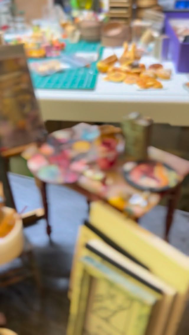 These delightful vignettes with creative inspirations head to auction this Sunday...follow along there's a link in my bio to learn more about the Lucy Seiler collection and how you two can get "a piece of Lucy" and give some of these pieces a new adoring homes. #miniautures #artstudio #messy