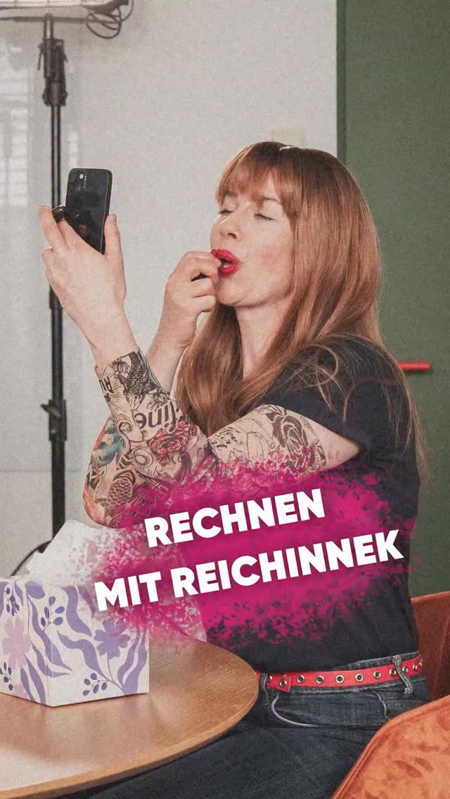 Und jetzt alle: O-BER-GREN-ZE! O-BER-GREN-ZE!
Die neue Folge “Nachsitzen” - heute um 21 Uhr im BR und ab sofort in der @ardmediathek: https://1.ard.de/nachsitzen
Schaut ihr rein? Ich würd mich sehr freuen!
Foto: @clemenskerberphotography
©BR
#heidireichinnek