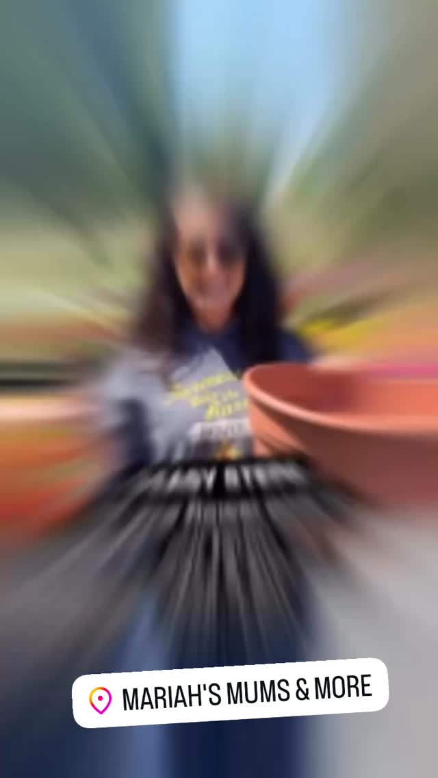 ๐
๐ค๐๐ฃ ๐ช๐จ ๐๐ค๐ง ๐ค๐ช๐ง ๐จ๐ฅ๐๐๐๐๐ก ๐๐ค๐ข & ๐๐ ๐ฟ๐๐ฎ ๐๐ฉ ๐ฉ๐๐ ๐๐๐ง๐ข!
๐ชด Bring your own flower pots to fill -OR- create your own custom patio pot at our DIY Pot-Filling Stationโchoose from our lush spring blooms and design something beautiful!
Grab your garden gloves, empty pot(s), and head out to the farm Saturday or Sunday and fill them with our potting soil AND flowers. And the best part......leave the left over mess at our farm. ๐
๐ฒFill a Pot Prices
๐ธ 9โ & Below Pots: $20
๐ธ 10-14โ Pots: $25
๐ธ 14โ & Above: $30
๐ 16727 Airport Rd I Clinton
โฐ Time: 9:00am - 4:00pm