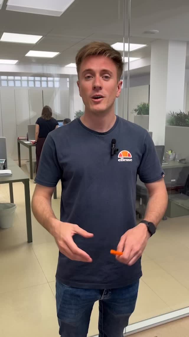📢¡Novedad importante en tu Declaración de la Renta!
🎼 Si vives en la Comunitat Valenciana y te estás formando en música, puedes deducirte hasta 150€ en tu declaración.
Nuestro asesor Arturo Cruz te explica todos los detalles en este vídeo.
