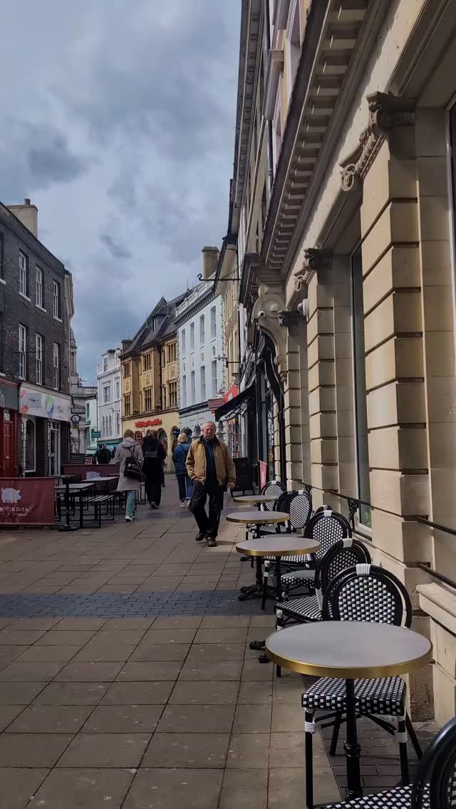 We're glad you asked; YES, you can hire our ultra central venue for a large private function.
Have a look on our website (link in profile) or contact us directly to book.
The party of the century is within your reach๐
#ameliasnorwich
#norwich #norwichvenuehire #norwichmoroccanrestaurant