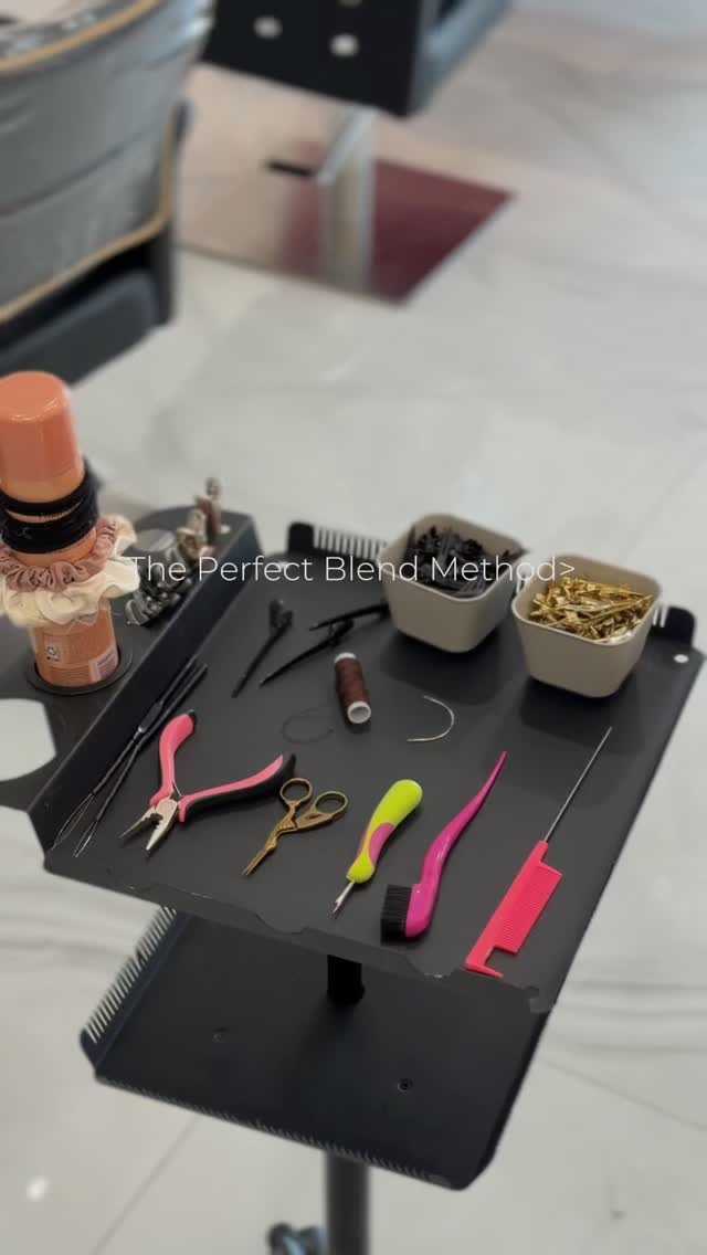 The Perfect Blend Method > everything else ✨
Seamless. Undetectable. Elevated. Not just extensions… a whole transformation 🤍
#Hairstylist #HairEducator #HairExtensions #ExtensionSpecialist #behindthechair