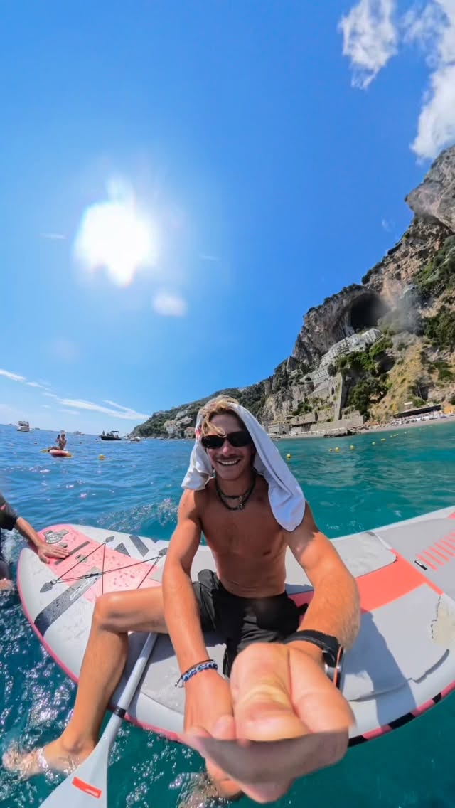 Best foiling spot on the Amalfi Coast?@borgosantandreaamalfi ๐๐ปโโ๏ธ
#efoil #foiling #amalficoast