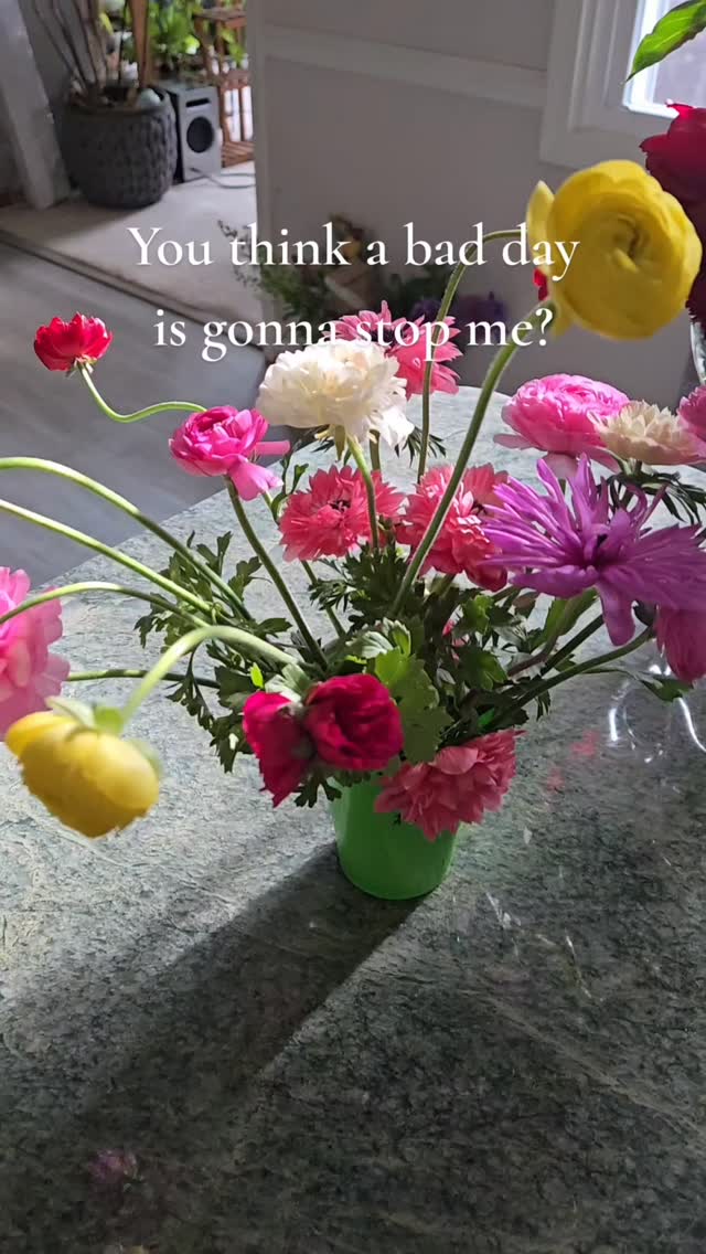Just saying.........bad day ever so often, bad moments, bad timing, bad taste, bad energy. It's called life, what you do with the gift of life is on you. Don't waste a precious moment, because when its gone, it's gone. In the meantime, order your Mother's day bouquet today, in time for Saturday delivery. Celebrate that special Mom. 👩🏽🌾💐✔️DM me or link in bio.