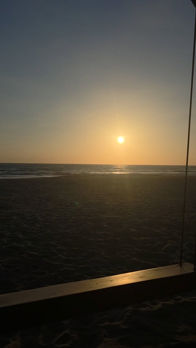 Golden hour. The hour Canoa shows off