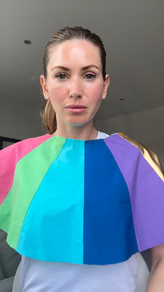 Can you tell if I look better in Warmer or Cooler colours?
Comments below please 👇
#personalstylist #personalstylistlondon #colouranalysis #colouranalysislondon