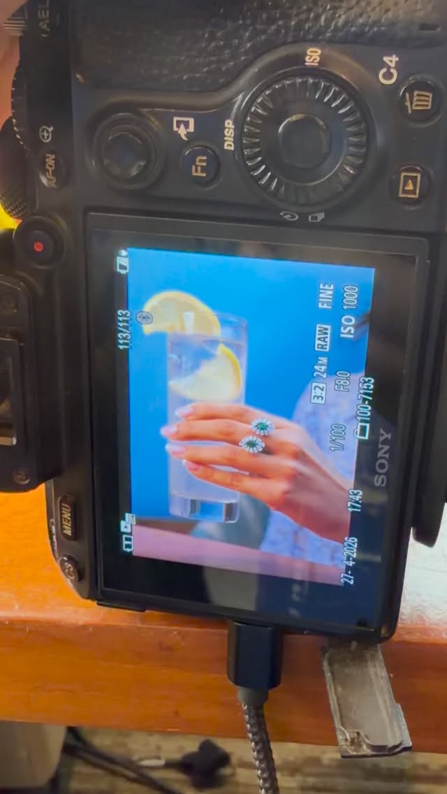summer + sparkle = main character energy.
{jewellery shoot, diamond jewellery, luxury campaign, summer shoot, brand shoot pune, production house pune, product shoot india, visual storytelling}
#explore #cinematicshots #fyp #behindthescenes #pune