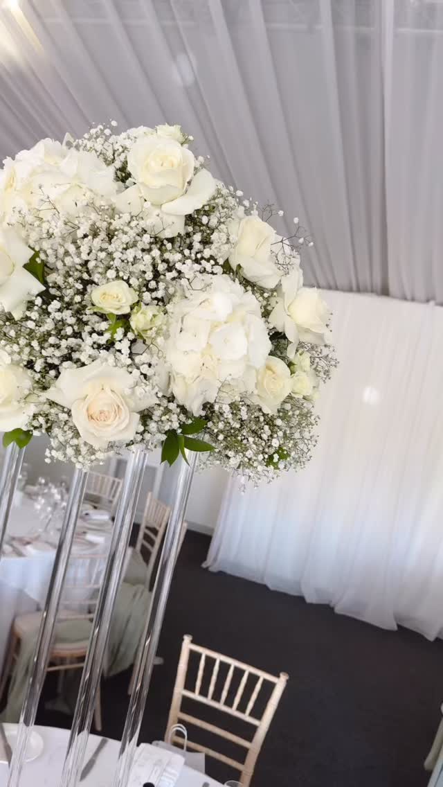 Congratulations to Georgia & Mitchell who were married @braxtedparkweddings on Thursday, Georgia & Mitchell booked me to design their wedding flowers in 2023, I cannot believe where that 3 years has gone, Thank You for choosing The Orchid Room for your special day,
#weddingflowers
#floraldesign
#weddinginspiration
#bespokeweddingflowers
#weddingdecor