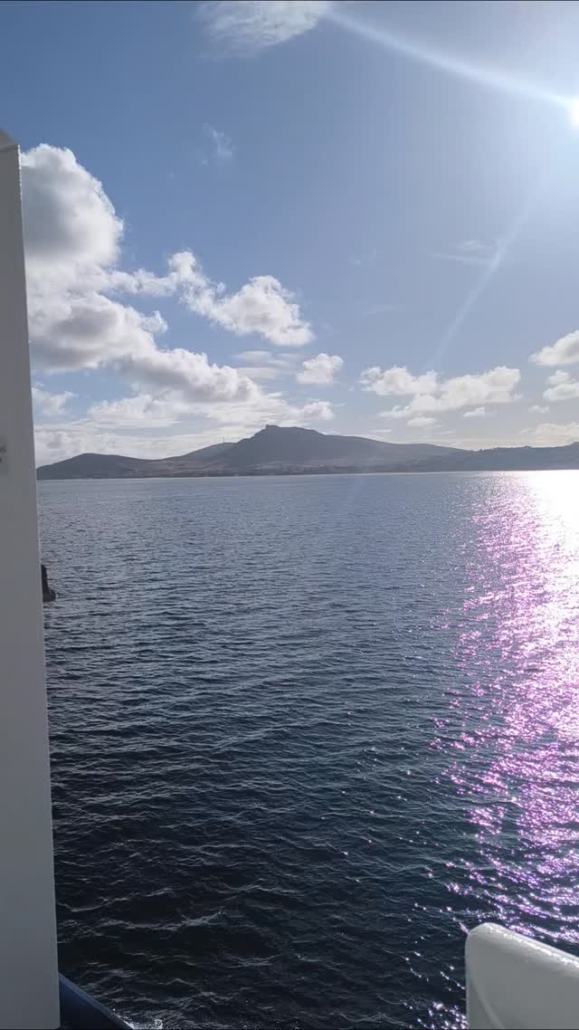 SILENCE & DETOX
Women’s Yoga Retreat | October 3–5 | Porto Santo
Slow down, breathe, and reconnect on the golden island. 🌾✨
Join us for a 3-day retreat designed to help you reset through digital detox, moments of intentional silence, and practices like yoga, meditation, and breathwork.
Connect with yourself, nature, and a circle of women in a supportive and nourishing space. Enjoy vegetarian meals, meaningful moments, and time to simply be.
Porto Santo’s serene beauty is the perfect setting to pause, realign, and return lighter.
Your reset starts here and I have only 5 spots left, so send me a message!
-----
Silence & Detox
Retiro de Yoga para Mulheres | 3 a 5 de Outubro | Porto Santo
Abranda, respira e reconecta-te na ilha dourada. 🌾✨
Junta-te a nós num retiro de 3 dias pensado para te ajudar a fazer um reset através de detox digital, momentos de silêncio consciente e práticas de yoga, meditação e respiração.
Conecta-te contigo, com a natureza e com um círculo de mulheres num espaço seguro e acolhedor. Desfruta de comida vegetariana, momentos com significado e tempo para simplesmente ser.
A serenidade de Porto Santo é o cenário perfeito para pausar, realinhar e regressar mais leve.
O teu reset começa aqui. Envia mensagem para reservar o teu lugar, já só tenho 5 vagas!
