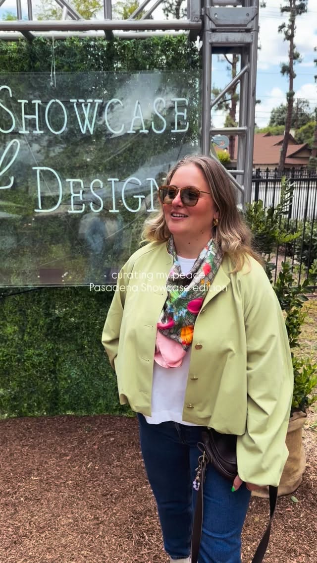 Curating my peace… Pasadena Showcase edition ✨
A little less chaos, a little more charm. Wandering room to room like “yes I’ll take this, this, and actually… my entire personality is now this wallpaper.”
If you’ve never been (or need an excuse to go), go. It’s always so fun to see what people in our industry are doing and to step inside these incredible historic homes with so much story to tell.
Also, how cute are my mom’s little dance moves ??