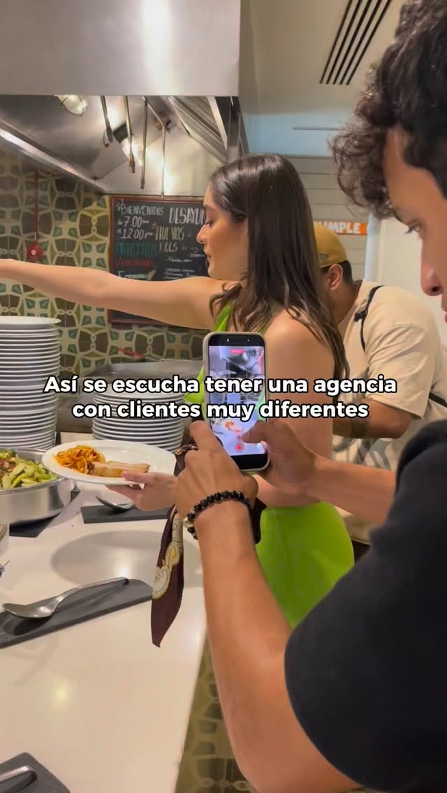 Así de diferentes suenan nuestros clientes y nos encanta.🤩
No creemos en fórmulas iguales, creamos estrategias para cada marca.
Trabajamos con todo tipo de proyectos, escríbenos y descubre que podemos hacer con tu marca💯