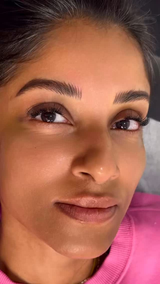 It’s more than a treatment. Iit’s your everyday confidence. Custom brows, lips & lash line enhancements in Greenwich. Wake up effortless.
.
#greenwichct #greenwichbeauty #naturalbeauty #nanobrows