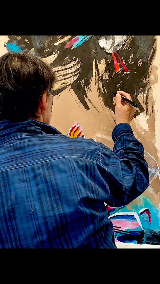 New project underway at N°58: so exciting, it’s off to a great start and it’s very stimulating! ❣️ Stay tuned, I promise to keep you posted…
✨Suivez mon profil pour voir l’évolution de ce nouveau projet, je promets de vous tenir au courant 🌟
#lyricabstraction #JgriMo #atelier_n58 #femmeartistepeintre #upcycling