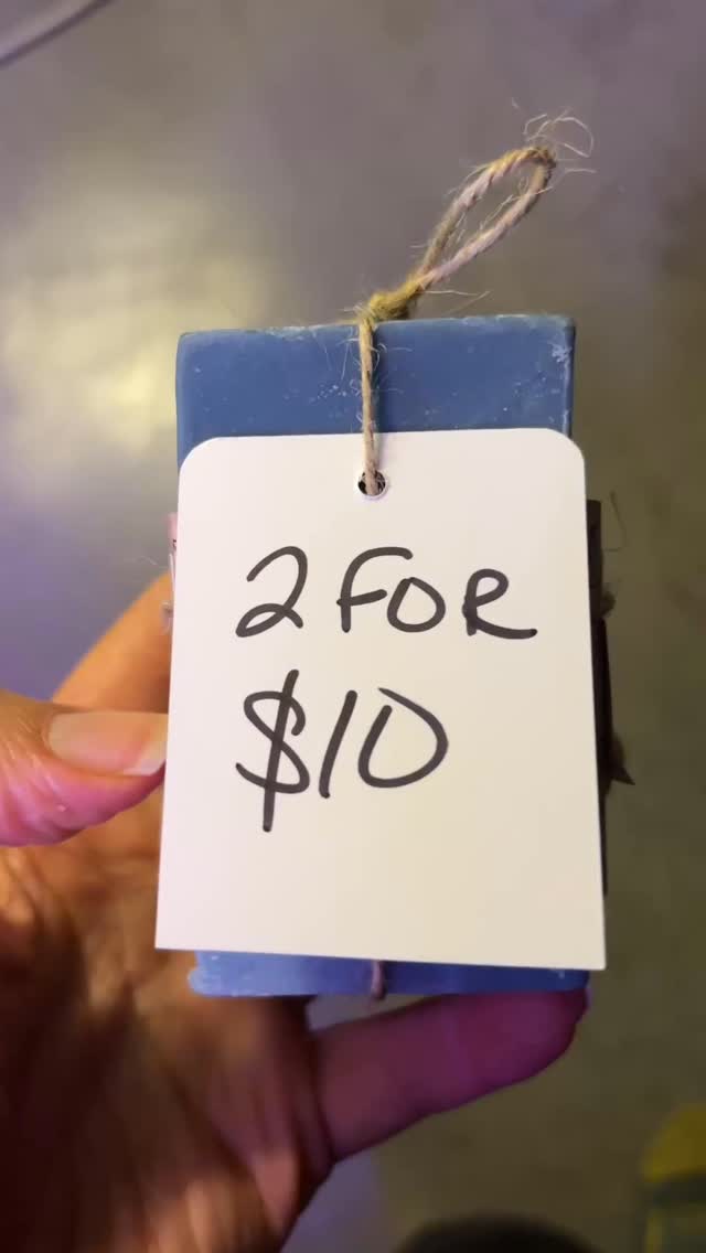 The sale bin is officially expanding!
You’ll find a whole bunch of goodies in there including 2 for $10 soaps 👀👀
#artisansoap #farmersmarketfinds #allnaturalskincare #madewithlove
