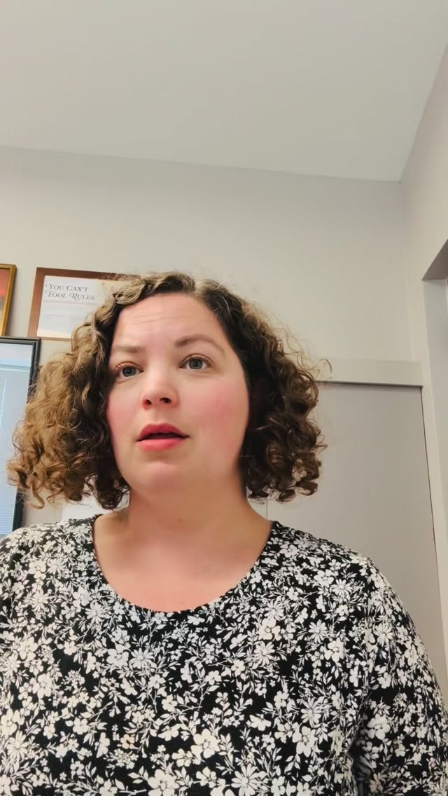POV: you’re my Traviata score when I’m pretending I’m Erin Morley but my piano skillz are only good enough for the recitative.
(Also, I’m going to sing this aria in public in June. Watch this space!)
#Violetta #OGioja #OperaSinger #HighNotes #NotAPianist