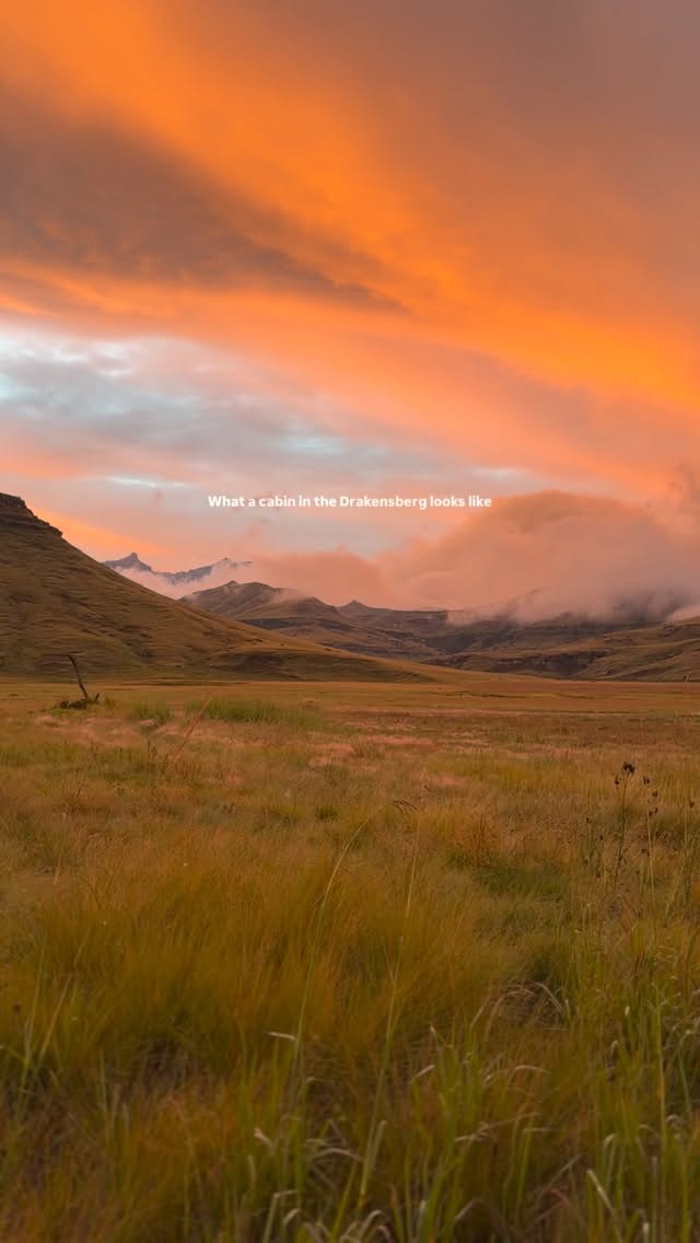 Escape to the mountains and discover your perfect Drakensberg hideaway.
Hillside Cabin offers complete privacy, breathtaking mountain views, and the kind of peace you can only find in nature. Spend your days soaking up the scenery and your evenings unwinding in the hot tub under the stars.
The perfect place to slow down, reconnect, and experience the beauty of the Southern Drakensberg. ✨
#drakensberg #nature #naturelovers #beautifuldestinations #getaway