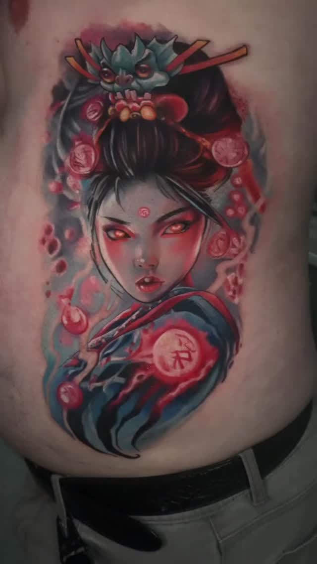 Two days solid on the ribs without flinching, that deserves serious respect. Done by @tallboy_tattoo
Style - colour realism
Enquiries - info@lost-tower.co.uk
#tattoo #colour realism tattoo #losttowertattoo #tattoostudiohartlepool